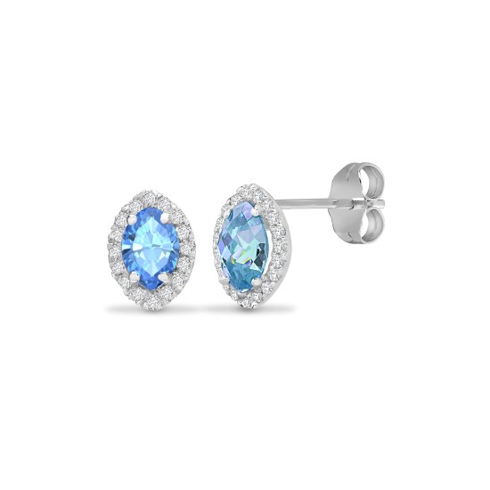 18ct White gold Natural Diamond 15pt and blue topaz 1.30ct stud earrings.