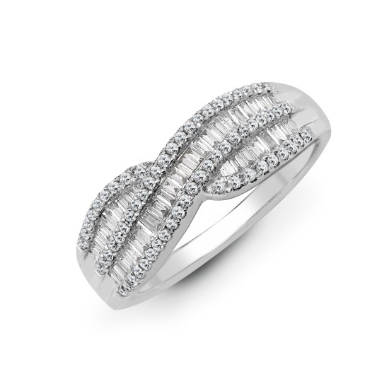 18ct White 0.69ct Natural Diamond Round Brilliant Cut & Baguette Ring