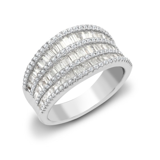 18ct White 2.21ct Round & Baguette Natural Diamond Ring