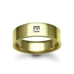 18W027-3 | 18ct Gold Yellow Diamond Rubover set Wedding Ring