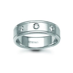 18W032-4 | 18ct Gold White Diamond Rubover set Wedding Ring