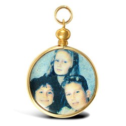 JPD261 | Picture Frame Pendant - Plastic Casing & 9ct Fittings
