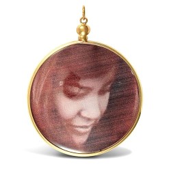 JPD263 | Picture Frame Pendant - Plastic Casing & 9ct Fittings